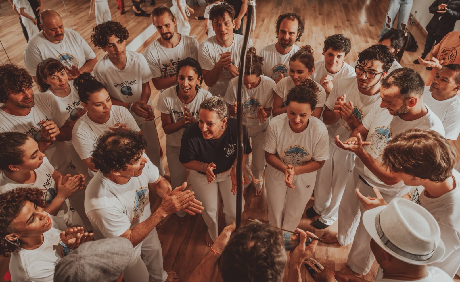 Batizado de capoeira à Brignoles, cérémonie de remise des cordes